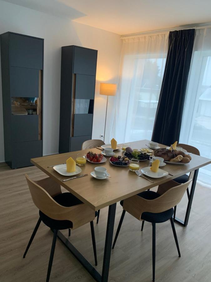 Eifel24, Neues Und Barrierefreies Appartement Mit Terrasse Schwirzheim Esterno foto