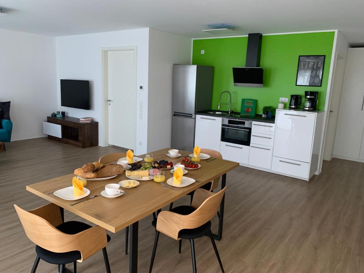 Eifel24, Neues Und Barrierefreies Appartement Mit Terrasse Schwirzheim Esterno foto